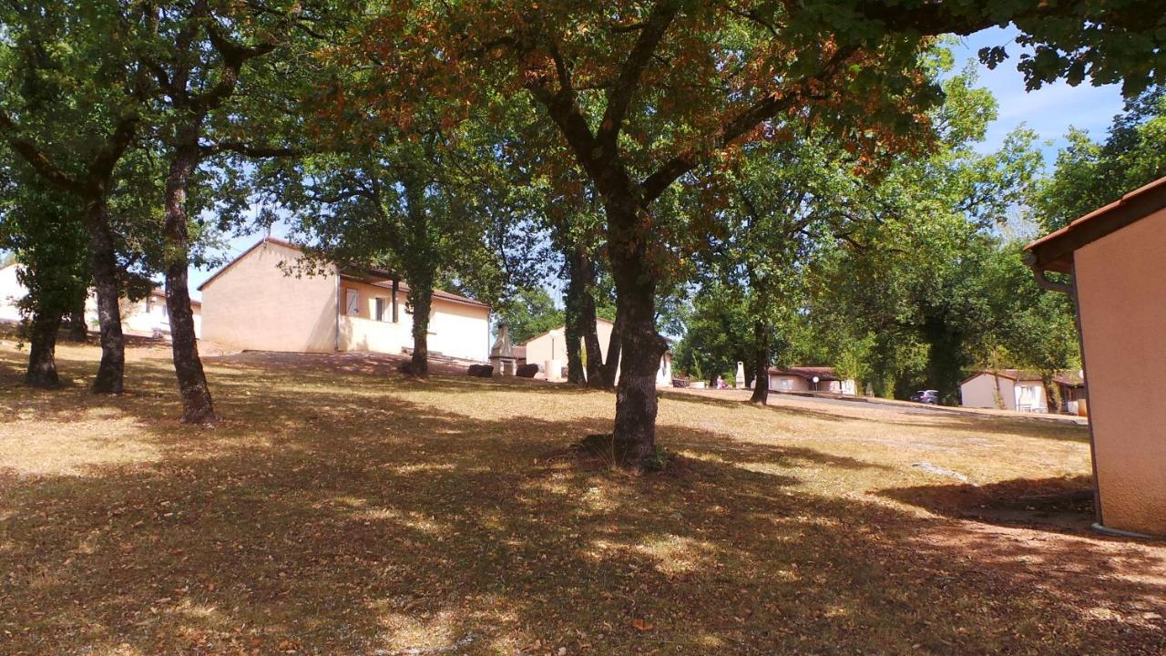 Les Sentiers Du Causse Hotel Lentillac du Causse ภายนอก รูปภาพ
